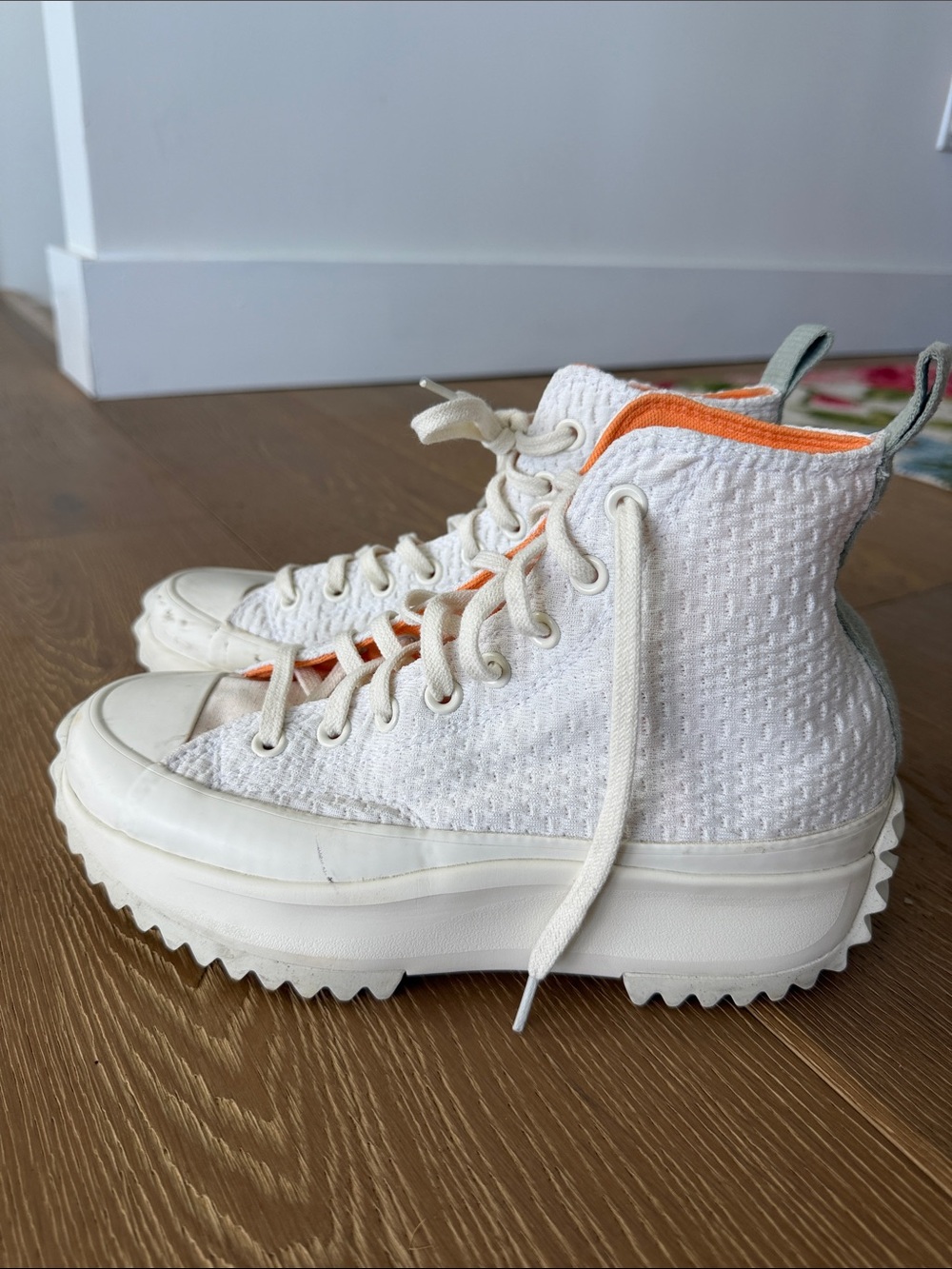 Rare Converse Cream White High-Top Chuck Taylor with Orange Tongue 8.5
